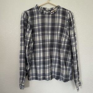 Universal Thread plaid bubble sleeve blouse